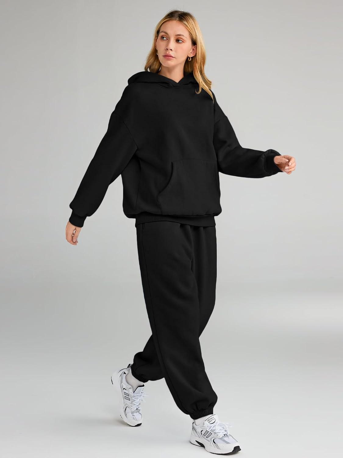 Womens 2 Piece Outfits Lounge Hoodie Sweatsuit Sets Oversized Sweatshirt Baggy Fall Fashion Sweatpants with Pockets
