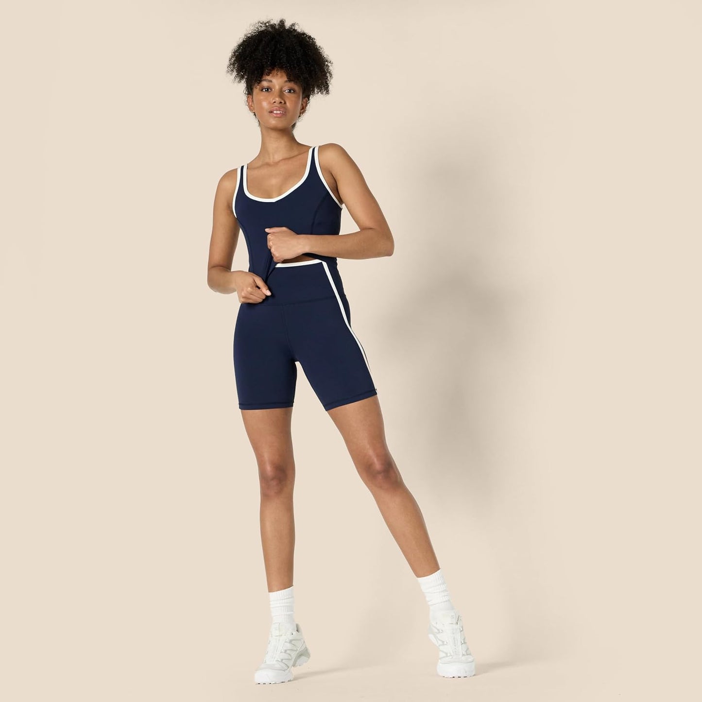 Womens Active FormFlex Buttery Soft Light Support Crop Tank with Bra and Contrast Trim