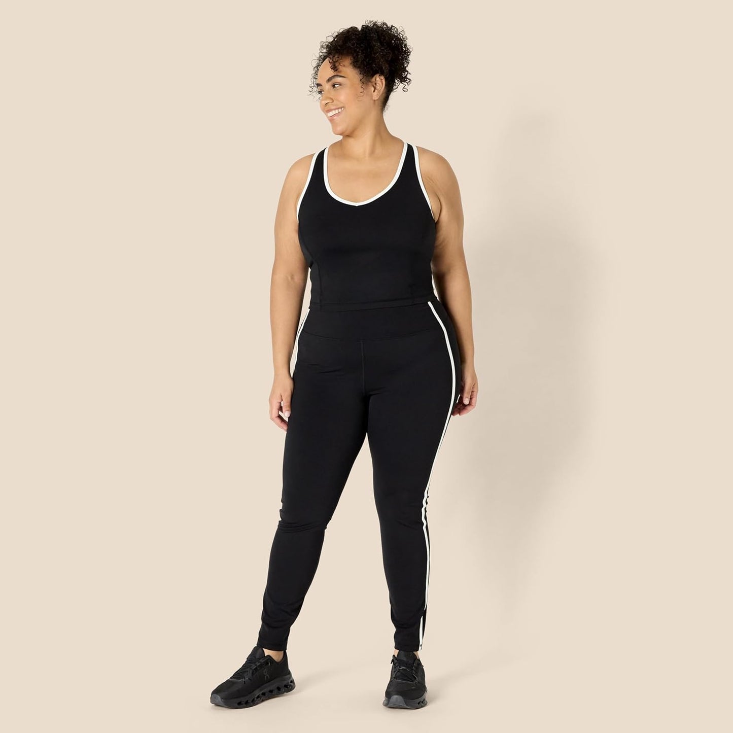 Womens Active FormFlex Buttery Soft Light Support Crop Tank with Bra and Contrast Trim