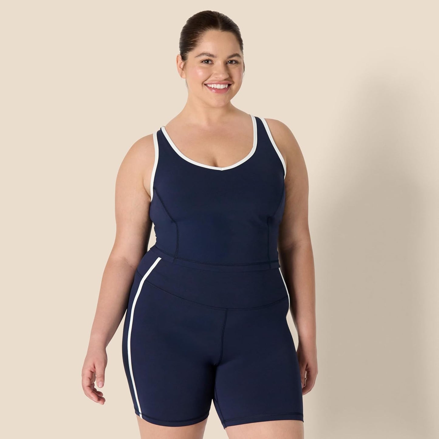 Womens Active FormFlex Buttery Soft Light Support Crop Tank with Bra and Contrast Trim